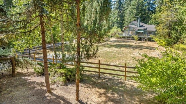 4 of 61 - 4786 Hillbank Rd, Cowichan Bay, BC