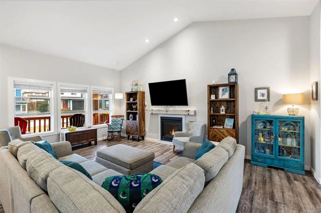 4 of 29 - 1711 Chaplin St 9, Crofton, BC