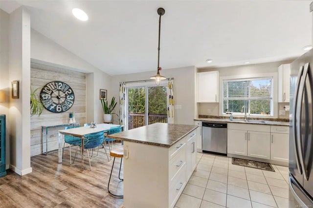 5 of 29 - 1711 Chaplin St 9, Crofton, BC