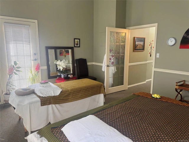 5 of 8 - 335 Wesley St 207b, Nanaimo, BC