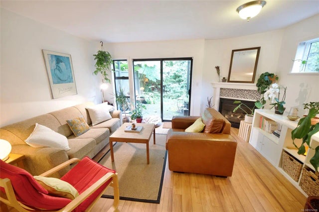 5 of 16 - 595 Gibson St 10, Tofino, BC