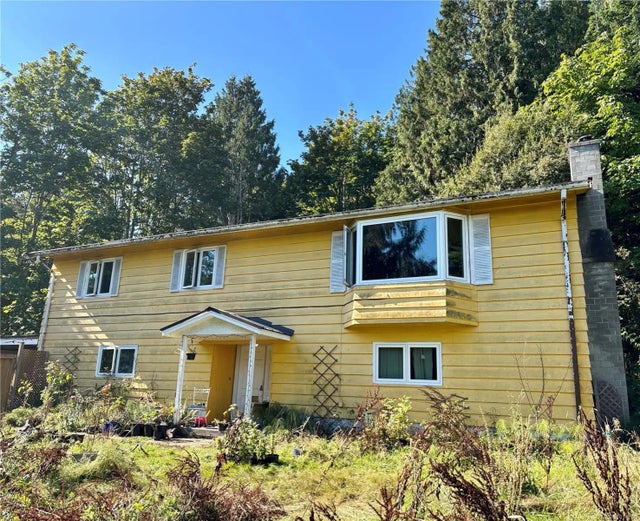 2 of 16 - 190 Grantville St, Salt Spring, BC
