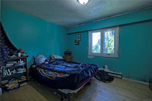 5 of 16 - 190 Grantville St, Salt Spring, BC