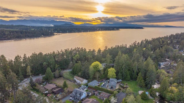 3 of 38 - 1530 Marina Way, Nanoose Bay, BC