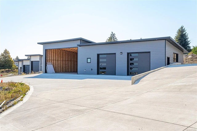 2 of 43 - 10928 Grandview Rd, Saltair, BC