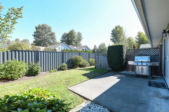 3 of 26 - 1050 8th St 2, Courtenay, BC