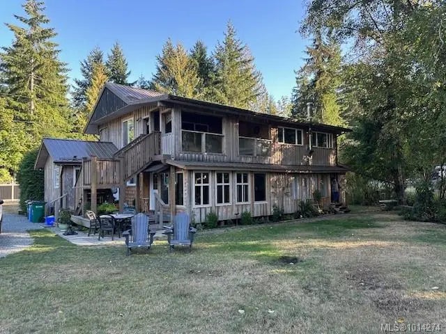 5 of 27 - 8290 Sa-seen-os Rd 4, Youbou, BC