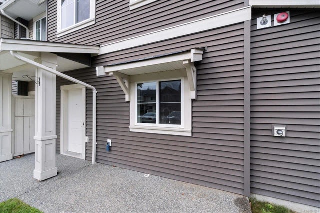 4 of 31 - 1675 Crescent View Dr 301, Nanaimo, BC