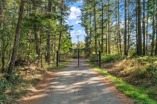 4 of 96 - 845 Downey Rd, North Saanich, BC