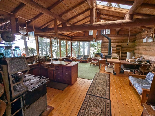 5 of 32 - 3 Grant Rd, Lasqueti Island, BC