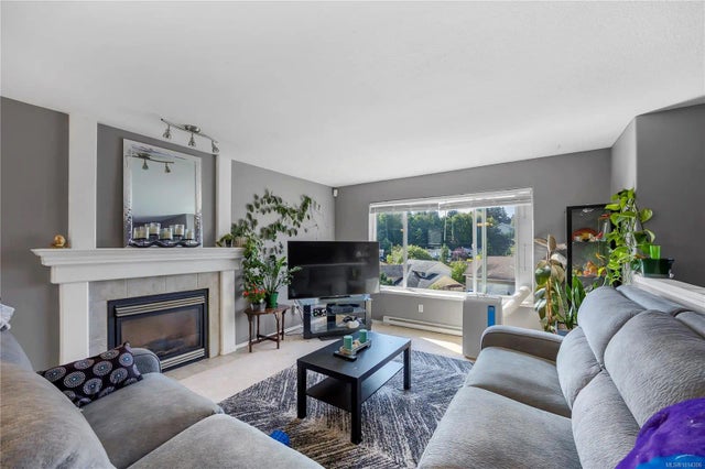2 of 26 - 4740 Fairbrook Cres, Nanaimo, BC