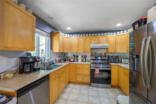 5 of 26 - 4740 Fairbrook Cres, Nanaimo, BC