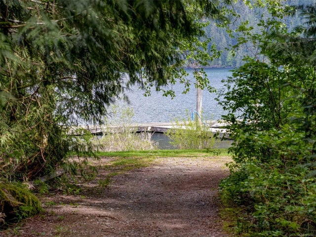 2 of 32 - 7363 Walton Rd, Honeymoon Bay, BC