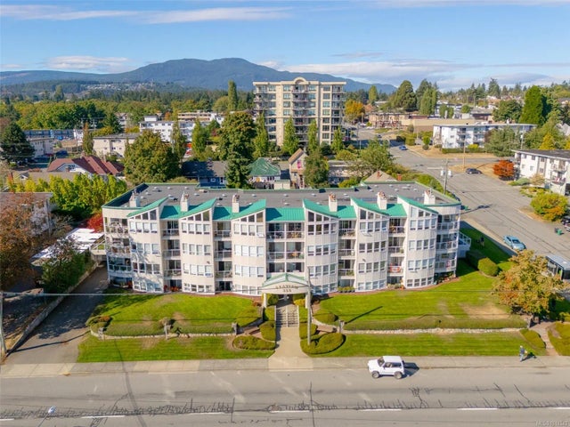 355 Stewart Ave 401, Nanaimo