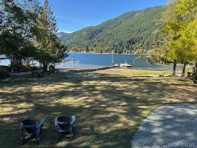 2 of 23 - 8290 Sa-seen-os Rd 3, Youbou, BC
