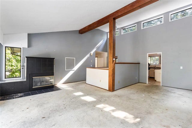 1 of 27 - 777 Cuaulta Cres, Colwood, BC