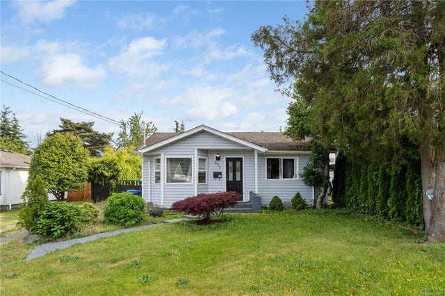 2 of 28 - 931 Dufferin St, Nanaimo, BC