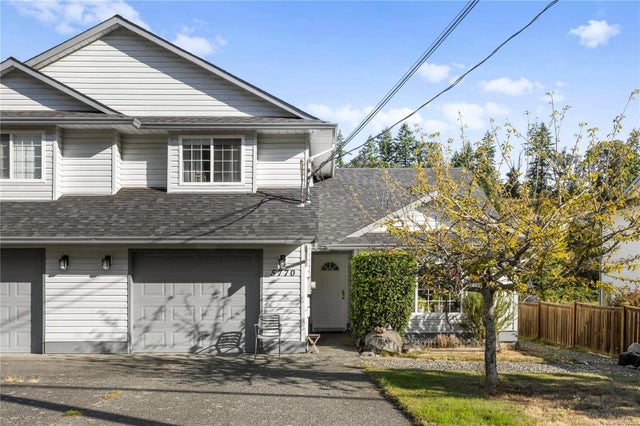 1 of 33 - 5770 Brookwood Dr, Nanaimo, BC