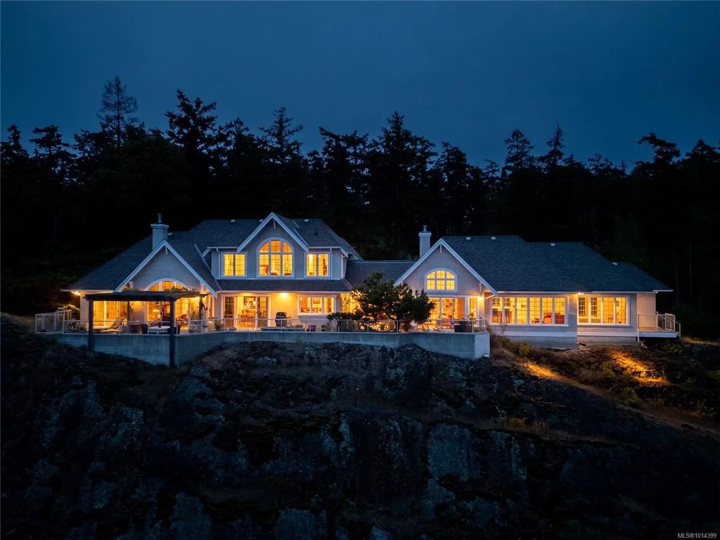 5919 Pirates Rd, Pender Island
