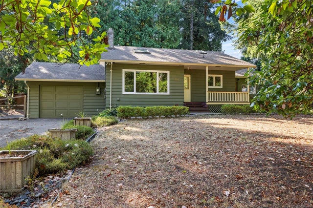 2 of 47 - 502 Quatna Rd, Qualicum Beach, BC