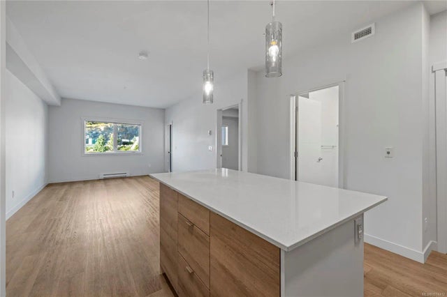 2 of 35 - 4830 Cedar Ridge Pl 218, Nanaimo, BC