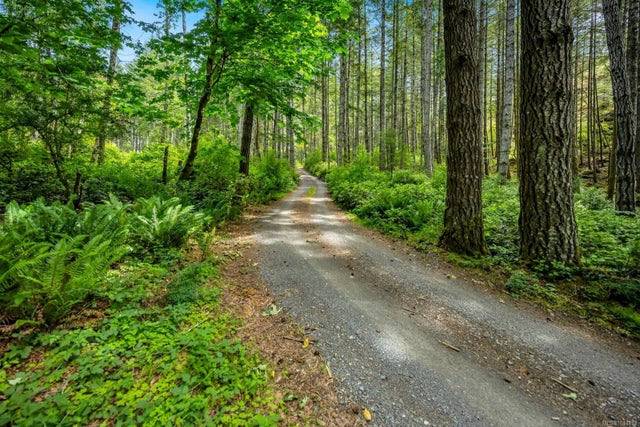 2 of 99 - 4440 Spellman Pl, Metchosin, BC