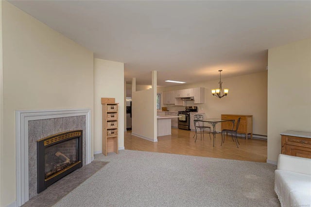 5 of 27 - 800 Primrose St 12, Qualicum Beach, BC