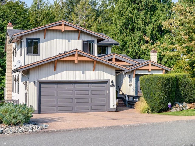 1 of 70 - 764 Westbury Rd, Saanich, BC