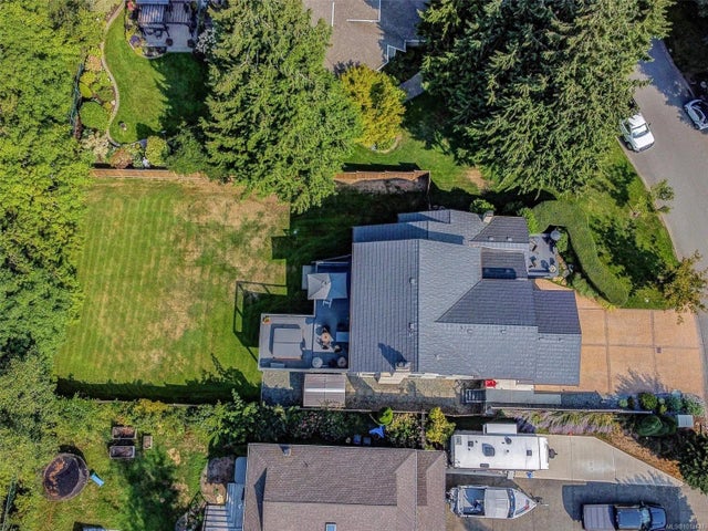 4 of 70 - 764 Westbury Rd, Saanich, BC