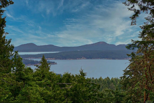 2 of 38 - 155 Liberty Hall Lane, Salt Spring, BC