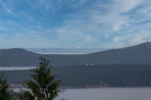 3 of 38 - 155 Liberty Hall Lane, Salt Spring, BC
