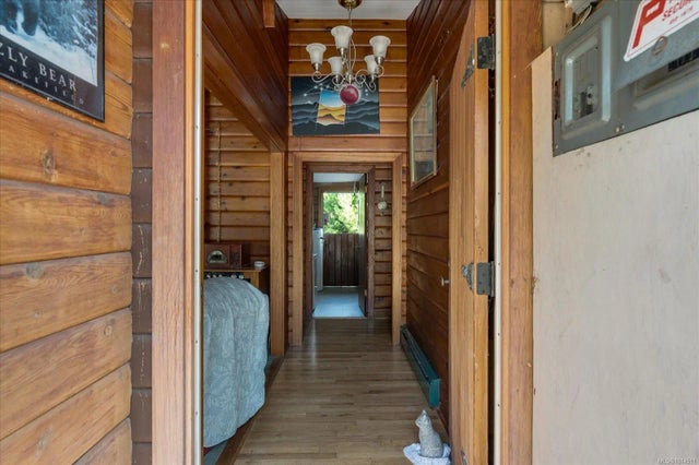 2 of 34 - 330 Temple St, Parksville, BC