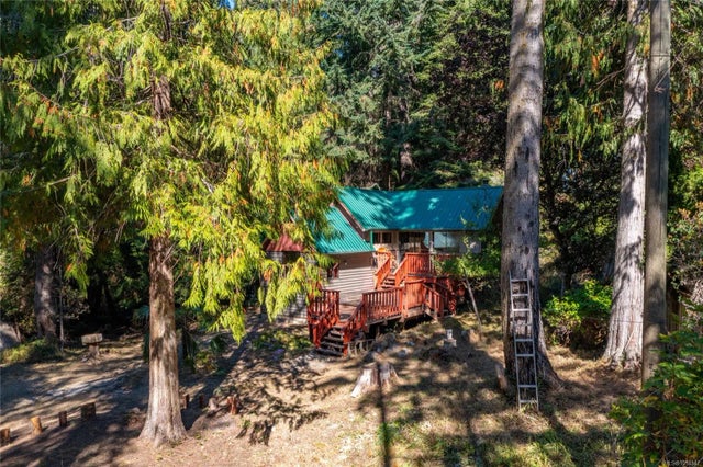 5 of 53 - 3830 Cutlass Crt, Pender Island, BC