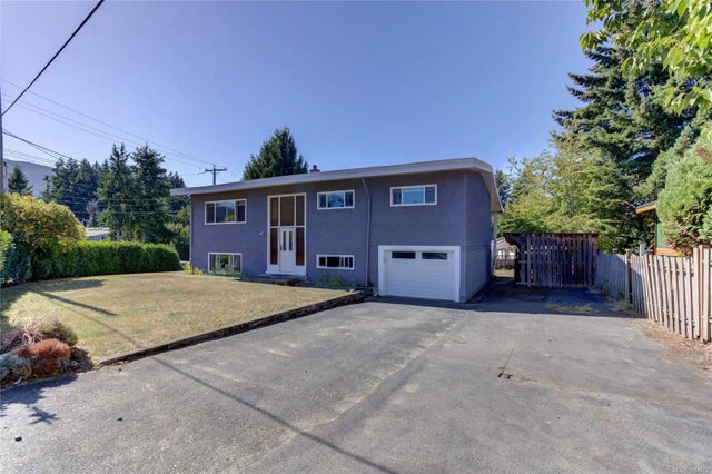 1 of 51 - 227 Grants Lake Rd, Lake Cowichan, BC