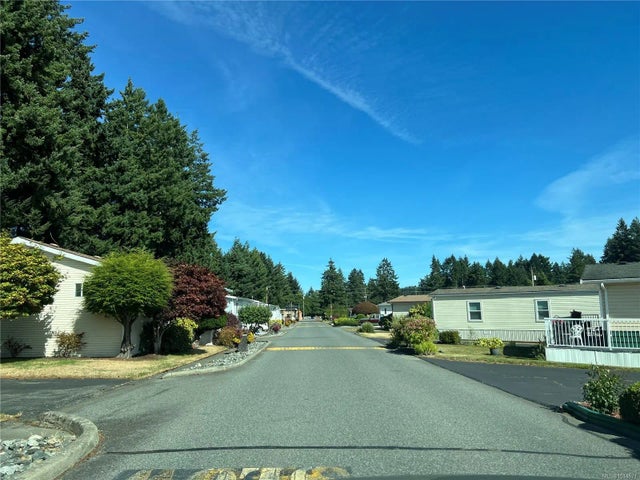 2 of 16 - 6325 Metral Dr 47, Nanaimo, BC