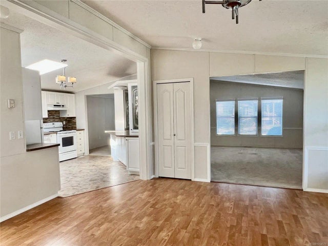 5 of 16 - 6325 Metral Dr 47, Nanaimo, BC