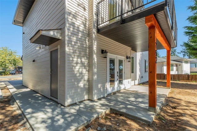 3 of 36 - 751 Begbie St, Nanaimo, BC