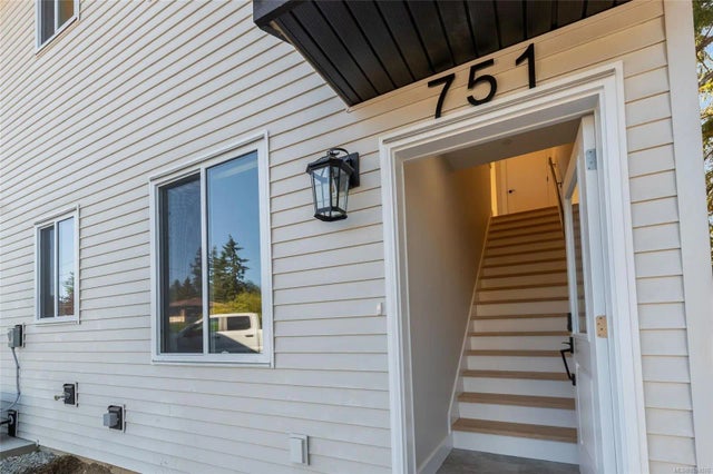 4 of 36 - 751 Begbie St, Nanaimo, BC
