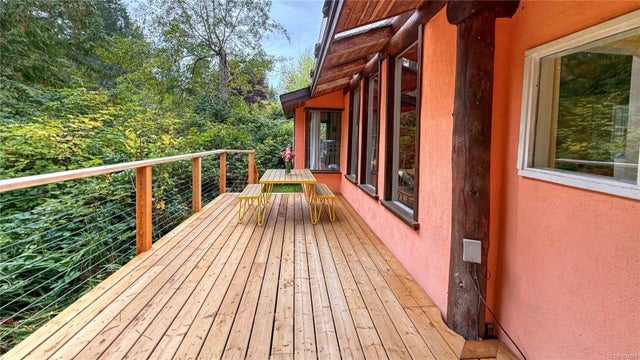 3 of 30 - 5065 Sandpiper Rd, Hornby Island, BC