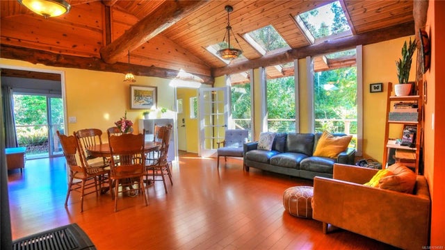 4 of 30 - 5065 Sandpiper Rd, Hornby Island, BC