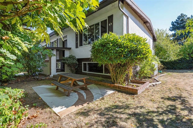 2 of 55 - 301 Putter Pl, Nanaimo, BC