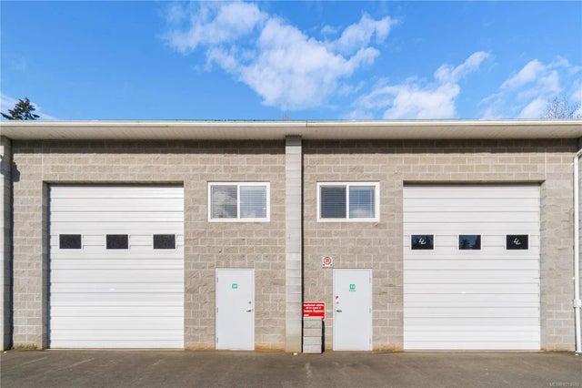 1 of 50 - 1260 Fair Rd Sl22 & 23, Parksville, BC