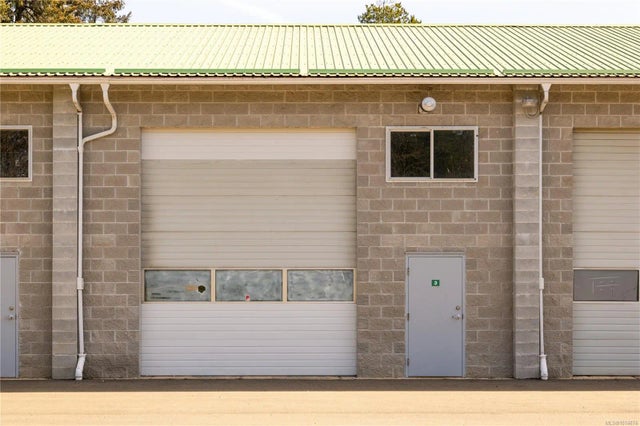 1 of 8 - 1260 Fair Rd Sl 3, Parksville, BC