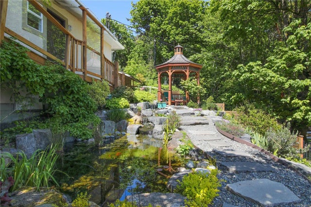 4 of 77 - 4910 Rocky Point Rd, Metchosin, BC