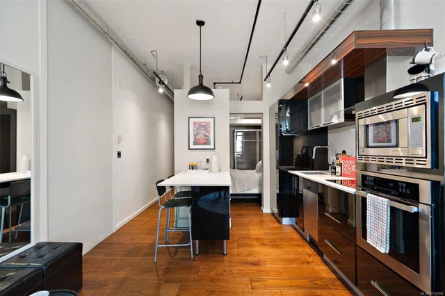 4 of 14 - 1029 View St 511, Victoria, BC