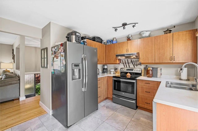 3 of 51 - 626 Tyee Cres, Qualicum Beach, BC