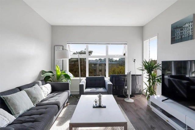 2 of 25 - 1000 Inverness Rd 310, Saanich, BC