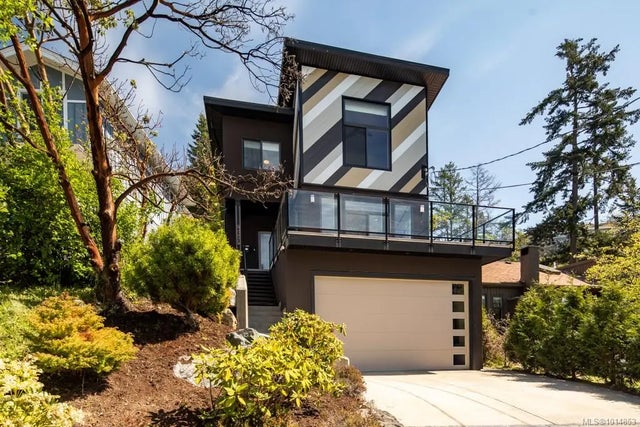 1 of 26 - 2524 Mill Hill Rd C, Langford, BC