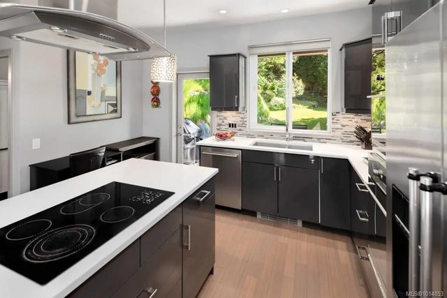 3 of 26 - 2524 Mill Hill Rd C, Langford, BC