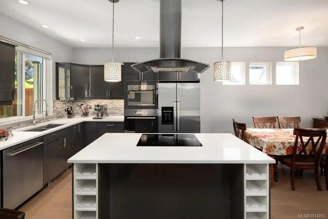 4 of 26 - 2524 Mill Hill Rd C, Langford, BC